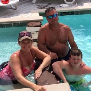 Meet your Posher, Stacie